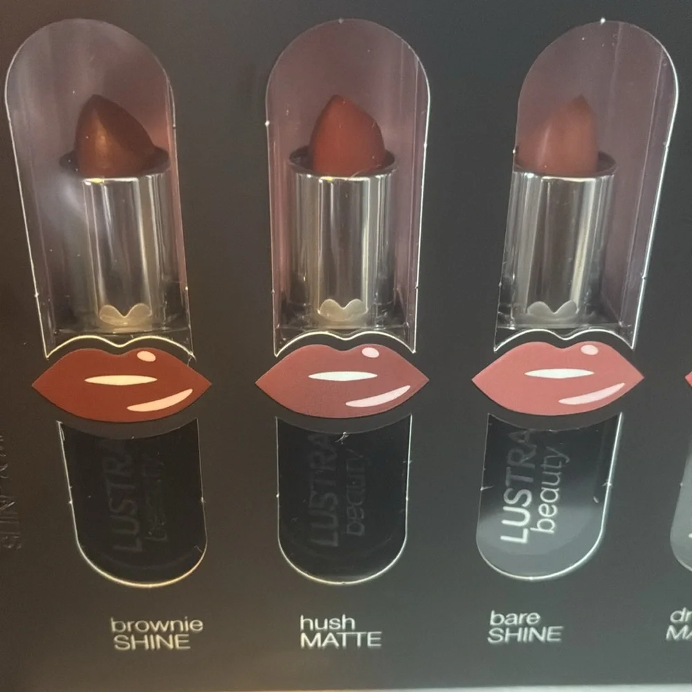 🌿Beige Dream Lip Queen Shine & Matte Lipstick Combo – 5-Piece Set